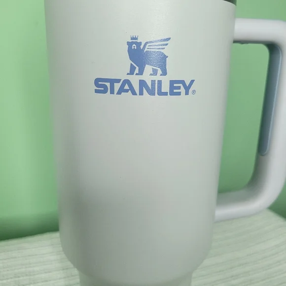 STANLEY 40 OZ. Tumbler In The Color, FOG - Picture 3 of 9